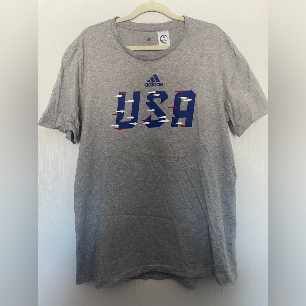 Adidas USA FIFA World Cup T-shirt, Size Large, TEAM USA